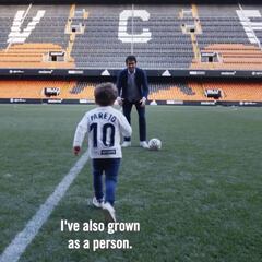 Directo al corazón valencianista: el vídeo de la renovación de Parejo