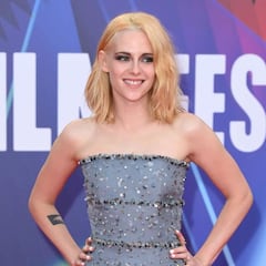 Kristen Stewart dice que usar el vestido de novia de la princesa Diana fue “espeluznante”