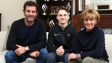 Oscar Piastri con Mark Webber y su mujer Ann | The Sydney Morning Herald