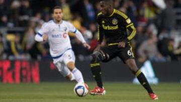 El mediocampista, Tony Tchani (6) en el partido del 8 de noviembre ante el dribbles Montreal Impact el el estadio MAPFRE.