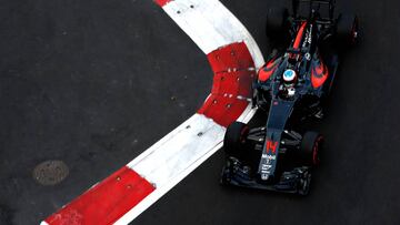 Fernando Alonso durante el GP Europa 2016.