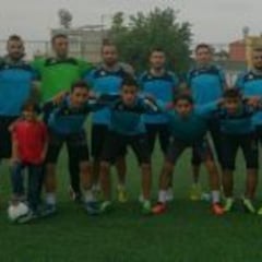 El refugiado sirio agredido por la cámara es técnico de fútbol