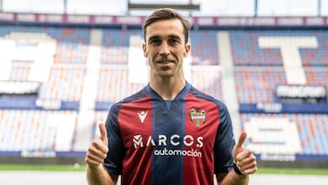 Manu Sánchez: “Siempre he sido un perfil de lateral alegre”