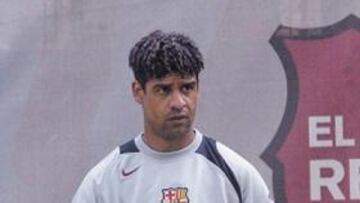 Rijkaard toma precauciones.
