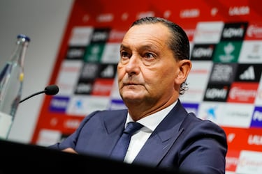 García Amado explica la situación por la que pasa el Granada: “Todo se queda aquí, nada se va a China”