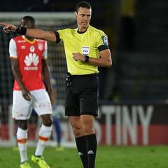 Así es Wilmar Roldán, el árbitro del Millonarios - Santa Fe