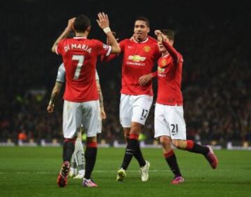 2-1. Manchester United-Burnley. Smalling celebró el segundo  tanto.