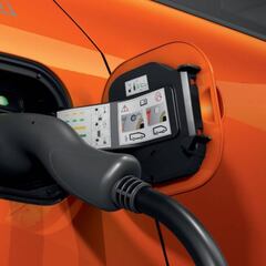 Las marcas con más autos eléctricos e híbridos plug-in vendidos en la primera mitad de 2020