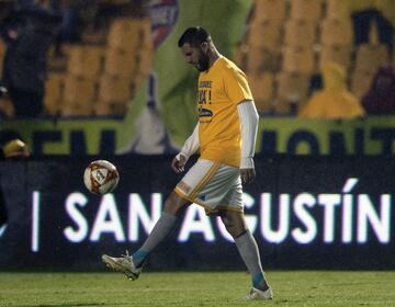 Gignac y su póker en imágenes