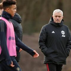 Mourinho pone entrenamiento extra en Navidad y la plantilla se molesta