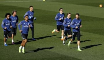 Marcelo, Coentrao, Casemiro, Keylor Navas, Modric, Kovacic y Cristiano Ronaldo.