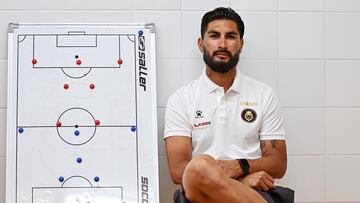 Un DT chileno da el salto a Europa: “Fui solo primero y mi sueño es hacer el curso de la UEFA”