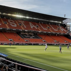 Giro de 180 grados en Mestalla