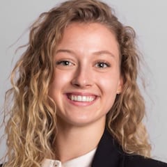 Un tiburón mata a una buceadora que grababa a un grupo de delfines