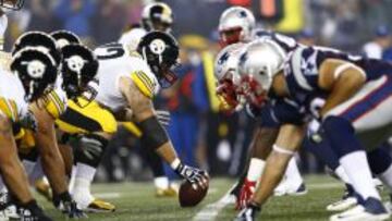 Alejandro Villanueva solo particip&oacute; en jugadas de goal line en el partido inaugural de la temporada.