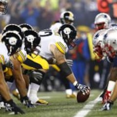 Alejandro Villanueva debutó con los Steelers en la NFL
