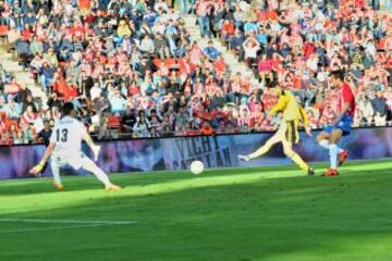 1-0. Kenan Kodro marcó el tanto de los rojillos.