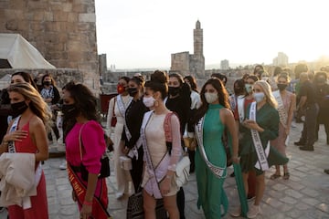 Las participantes han paseado por las calles de Jerusalén con la vista puesta en el próximo 13 de diciembre cuando se conocerá la ganadora.