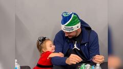 The Dallas Mavericks met with children from Vogel Alcove to help with Christmas activities and Doncic’s interaction with this little girl is adorable.