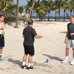 Así trabaja un número 1: Murray, en las playas de Miami