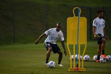 La Selección Colombia entrenó en Atibaia con la mira puesta en el duelo del jueves ante Brasil por Eliminatorias.