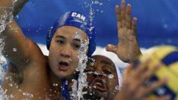 España debuta con goleda ante Canadá