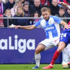 Kevin el delantero, último recurso de la pizarra de Aguirre