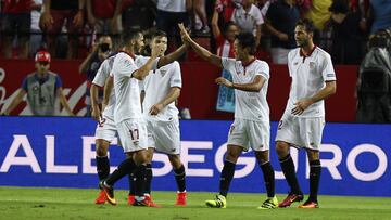 Sevilla y Sampaoli ganan en su debut en la liga con show