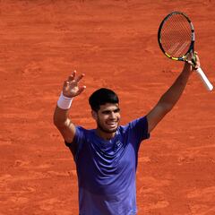 Habrá finalista español: Alcaraz sobrevive hasta Davidovich