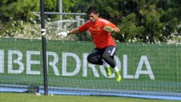 Adán se está entrenando con el Castilla.