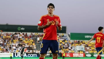 Antoñito Cordero celebra un gol con la Selección Sub-19. (@sefutbol)