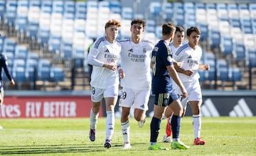 Víctor Muñoz, tras hacer el definitivo 2-1.