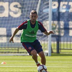 Los refuerzos de la U que podrán jugar ante Unión Española