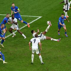 Roy Keane’s reaction to Bellingham’s 95th-minute goal ignites Irish-English rivalry