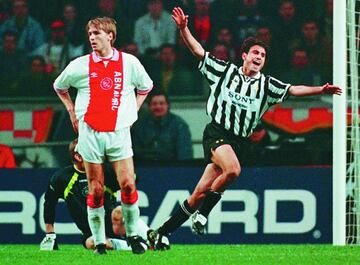 Ajax 1-1 / 2-4 (penaltis) Juventus (Stadio Olimpico, Roma)