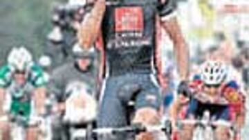 Lastras celebra su triunfo.