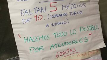 El cartel de la desesperaci¨®n de un centro de salud en Aranjuez