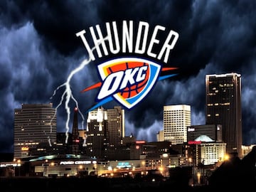 Oklahoma City Thunder (en español: los Truenos de Oklahoma City) es un equipo profesional de baloncesto de la NBA con sede en Oklahoma City.