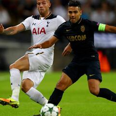 Falcao recibe elogios luego de regresar a Champions tras 6 años