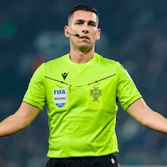 Un árbitro denuncia presiones del Oporto: “Me pusieron una tele con mis ‘errores”