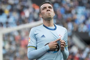 Iago Aspas celebra un gol frente a la afición deportivista en el derbi gallego.