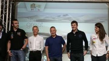 <b>LISTOS. </b>Roma, Coma y Laia Sanz, entre otros, ayer en Barcelona.