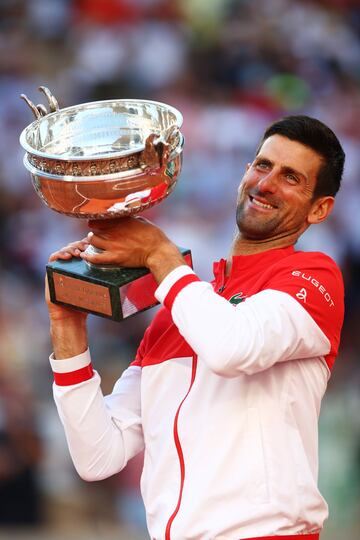 Novak Djokovic levanta su segundo Roland Garros. 