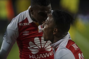 Con goles de Arango, Morelo y Rodríguez, Santa Fe venció a Millonarios en el segundo partido del Torneo Fox Sports que se disputa en el estadio El Campín.