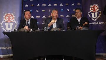 Santiago 31 de julio 2018.
El presidente de Azul Azul Carlos heller, informa sobre la salida del jugador Mauricio Pinilla.
Dragomir Yankovic/Photosport