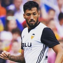 Así apoyó Ezequiel Garay a una "princesa" en el Valencia-Real Madrid
