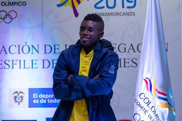 Así fue la presentación de los uniformes que vestirán los deportistas que conforman la delegación colombiana en los Panamericanos de Lima 2019. 