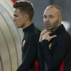 Iniesta apura su recuperación para jugar ante el Chelsea