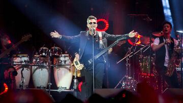 Alejandro Sanz durante el concierto Más es Más celebrado eñ 24 de junio en el estadio Vicente Calderón, en Madrid.