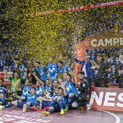 Un Movistar impecable recupera el trono tras golear al Barça